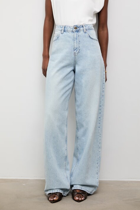 Answear.LAB jeansy straight damskie niebieskie