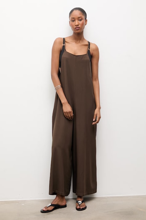 Answear.LAB kombinezon z domieszką lnu kolor brązowy z domieszką lnu z dekoltem okrągłym