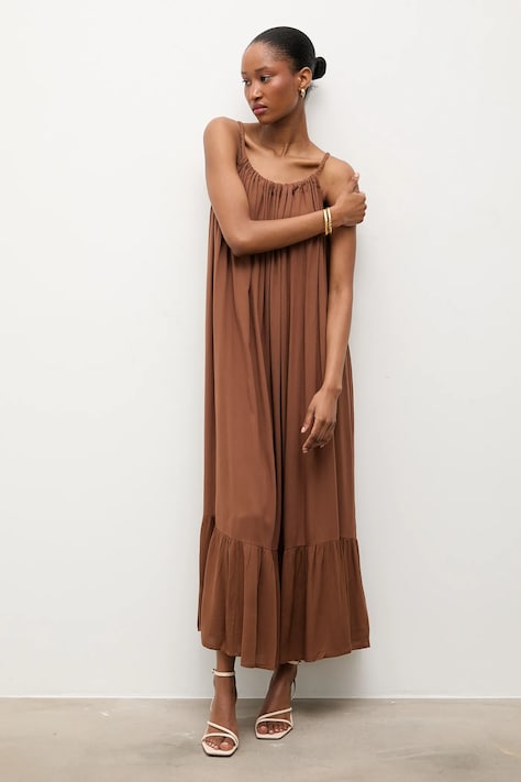 Answear.LAB sukienka kolor brązowy midi oversize