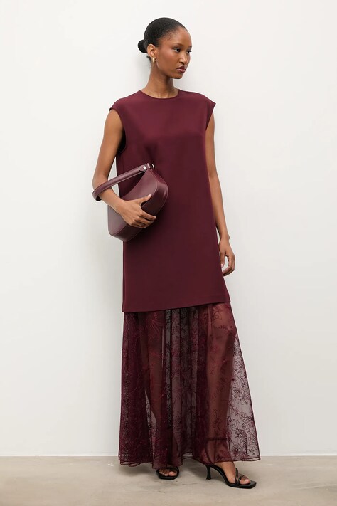 Answear.LAB sukienka kolor bordowy mini prosta