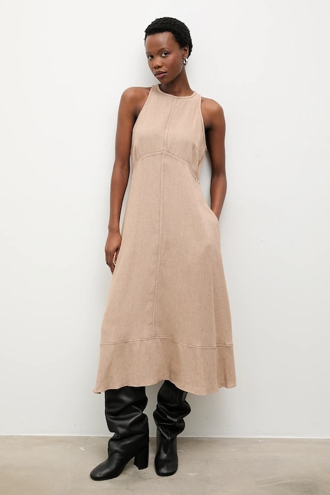 Answear.LAB sukienka z dodatkiem lnu kolor beżowy midi rozkloszowana