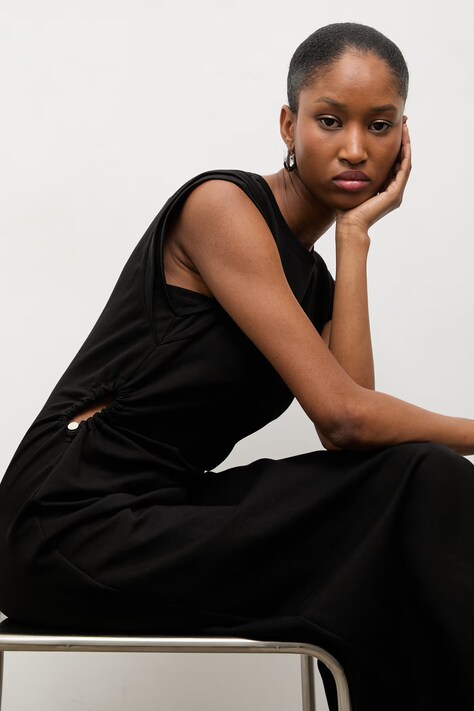 Answear.LAB sukienka kolor czarny maxi dopasowana