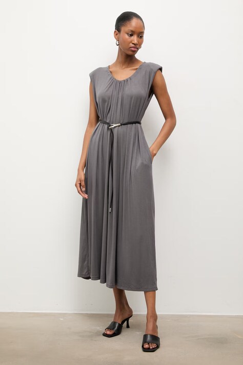 Answear.LAB sukienka kolor szary maxi rozkloszowana