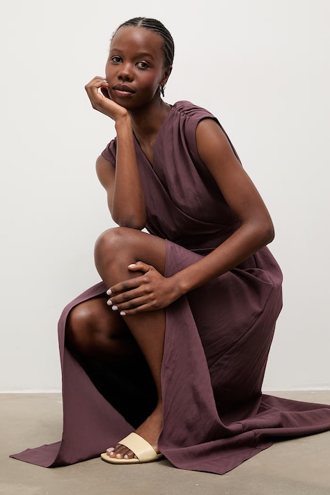 Answear.LAB sukienka letnia z wiskozy brązowa