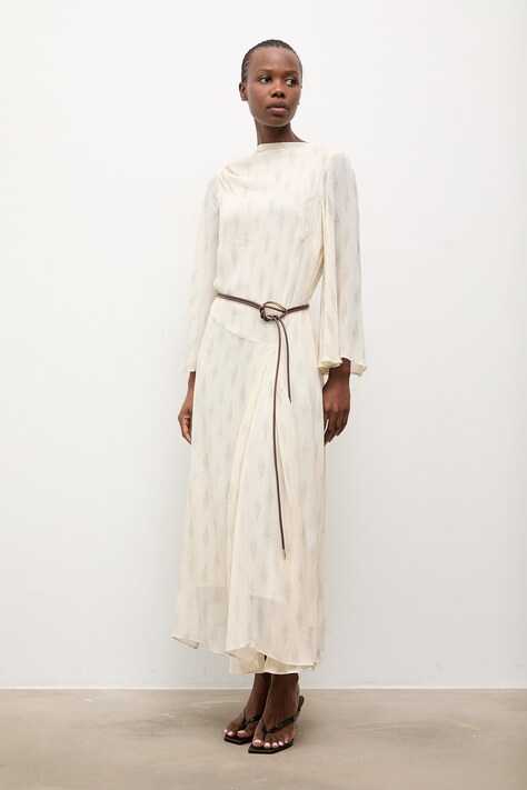 Answear.LAB sukienka kolor beżowy maxi rozkloszowana