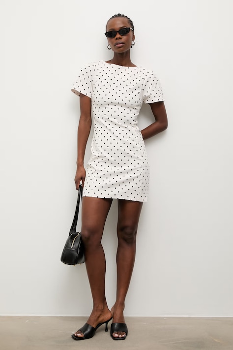 Answear.LAB sukienka bawełniana z elastanem beżowa w groszki