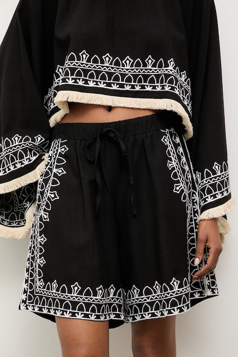Answear.LAB szorty damskie z wiskozy czarne high waist