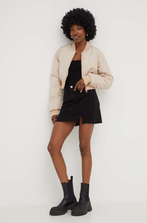 Answear.LAB Bomber bunda Answear.LAB béžová barva, přechodná, oversize