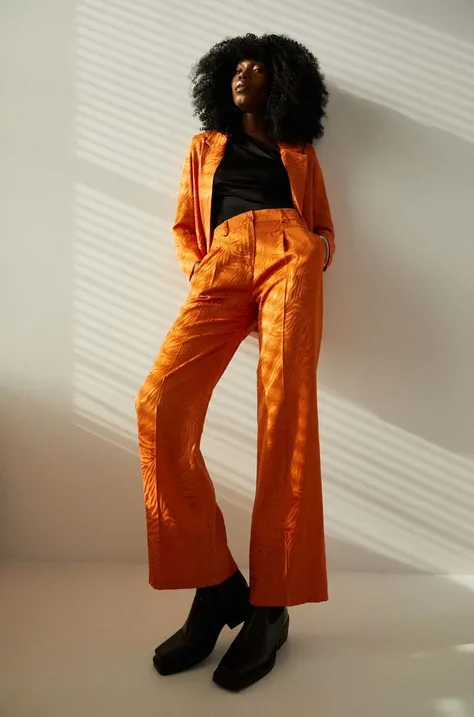 Nohavice Answear Lab dámske, oranžová farba, rovné, vysoký pás
