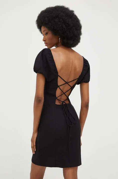 Платье Answear Lab цвет чёрный midi облегающее