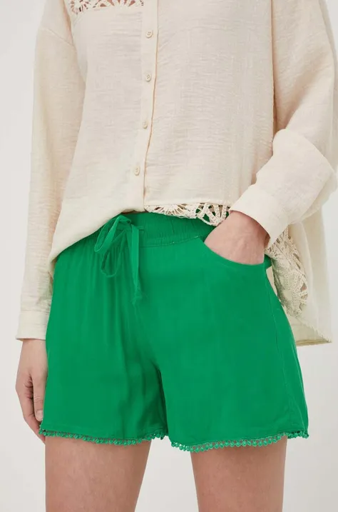 Къс панталон Answear Lab в зелено с изчистен дизайн с висока талия