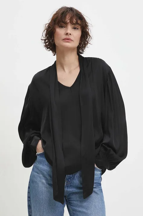 Блузка з шовком Answear Lab колір чорний однотонна