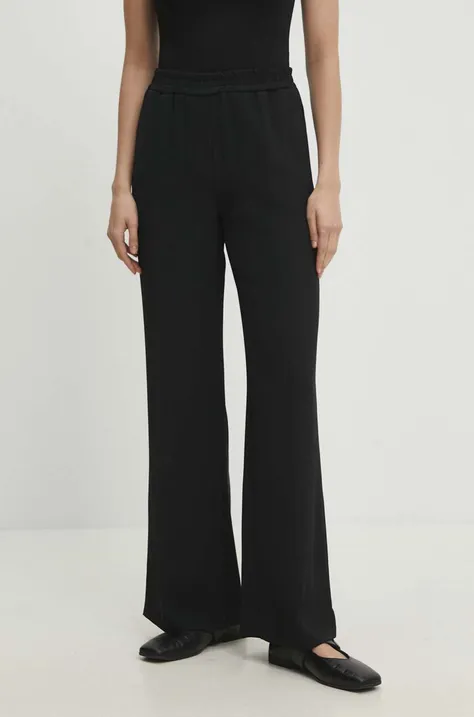 Панталон Answear Lab в черно със стандартна кройка, с висока талия