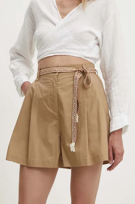 Памучен къс панталон Answear Lab в бежово с изчистен дизайн с висока талия