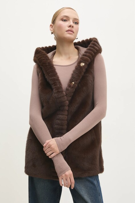 Αμάνικο μπουφάν Answear.LAB χρώμα: καφέ