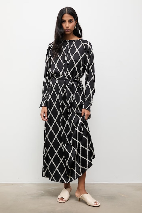 Answear.LAB sukienka kolor czarny maxi prosta