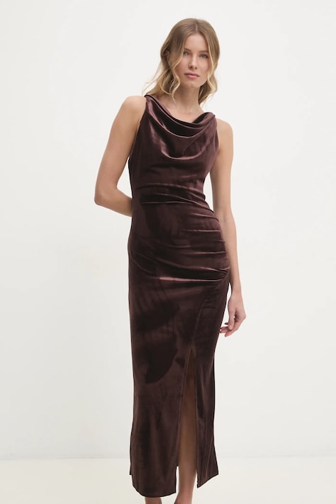 Answear Lab rochie de catifea culoarea maro, maxi, mulată
