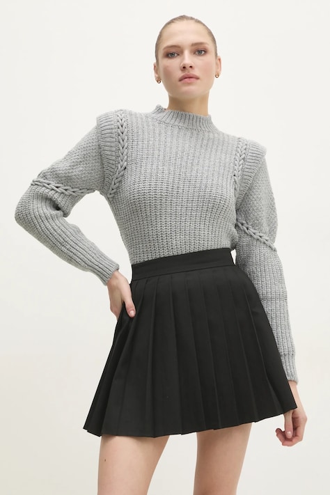 Пуловер Answear.LAB дамски в сиво с ниско поло