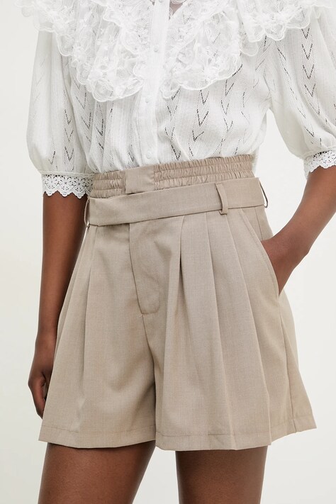 Answear Lab pantaloni scurti femei, culoarea bej, neted, high waist