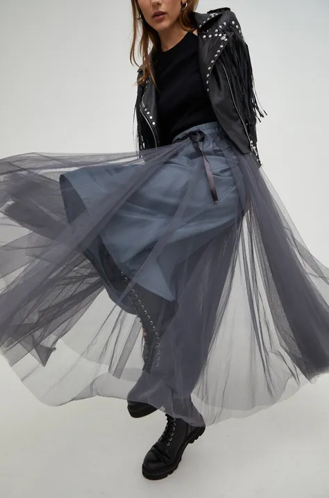Suknja Answear Lab  X limitirana kolekcija NO SHAME boja: siva, maxi, širi se prema dolje