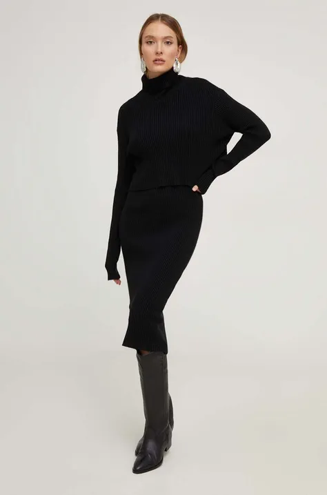 Рокля и пуловер Answear Lab в черно къса със стандартна кройка