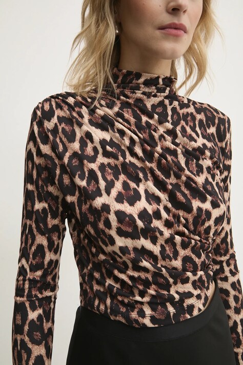 Answear Lab longsleeve femei, culoarea maro, cu turtleneck