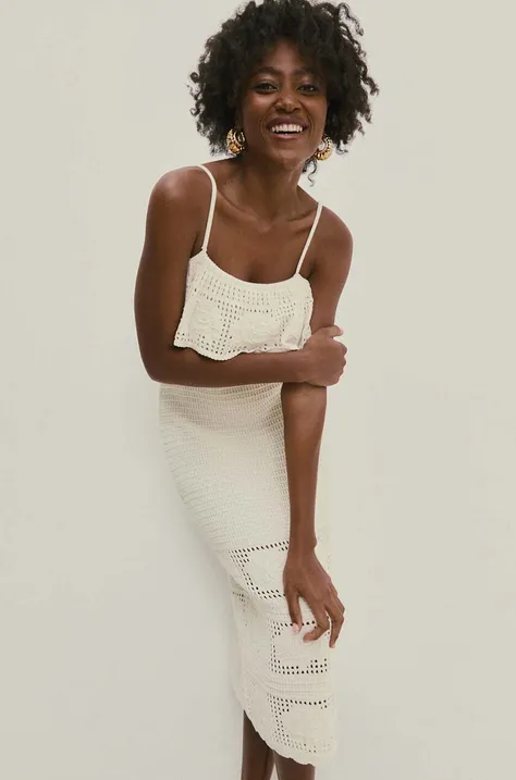 Сукня Answear Lab колір білий midi облягаюча