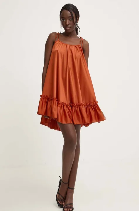 Answear Lab sukienka kolor pomarańczowy mini rozkloszowana