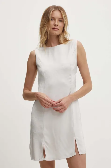 Haljina Answear Lab boja: bijela, mini, širi se prema dolje