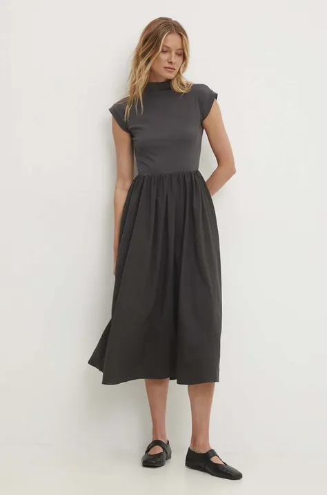 Сукня Answear Lab колір сірий midi розкльошена