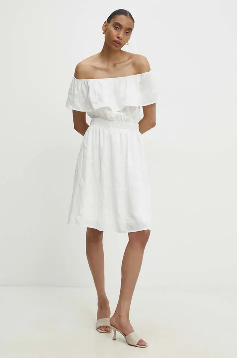 Φόρεμα με λινό Answear Lab χρώμα: άσπρο