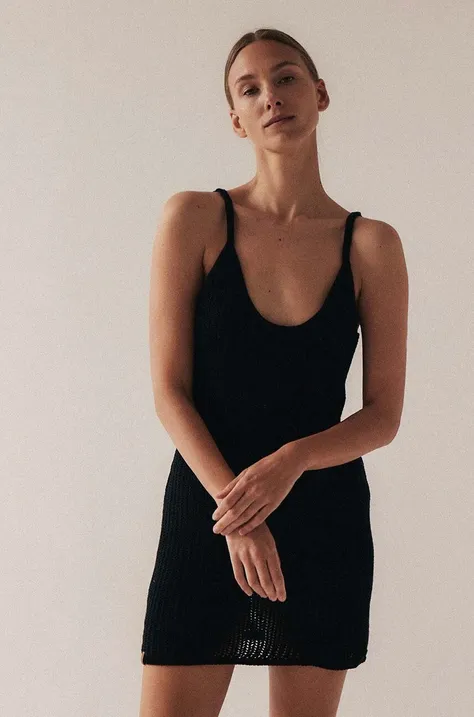 Βαμβακερό φόρεμα MUUV. χρώμα: μαύρο