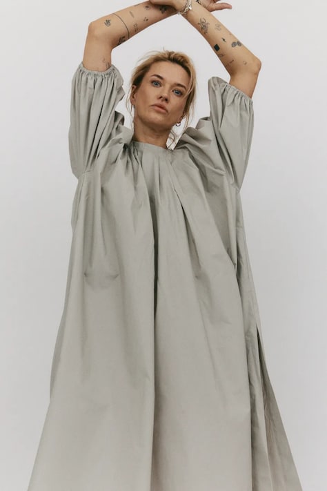 MUUV. sukienka bawełniana BUFFLE kolor szary maxi rozkloszowana