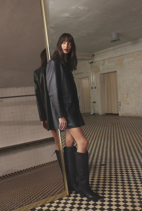 ICONIC LEATHER