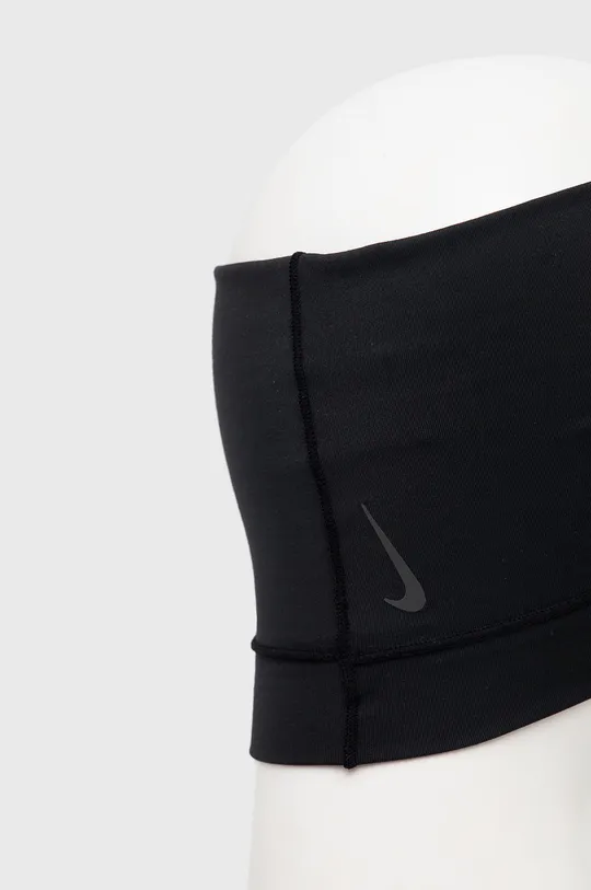 Čelenka Nike černá