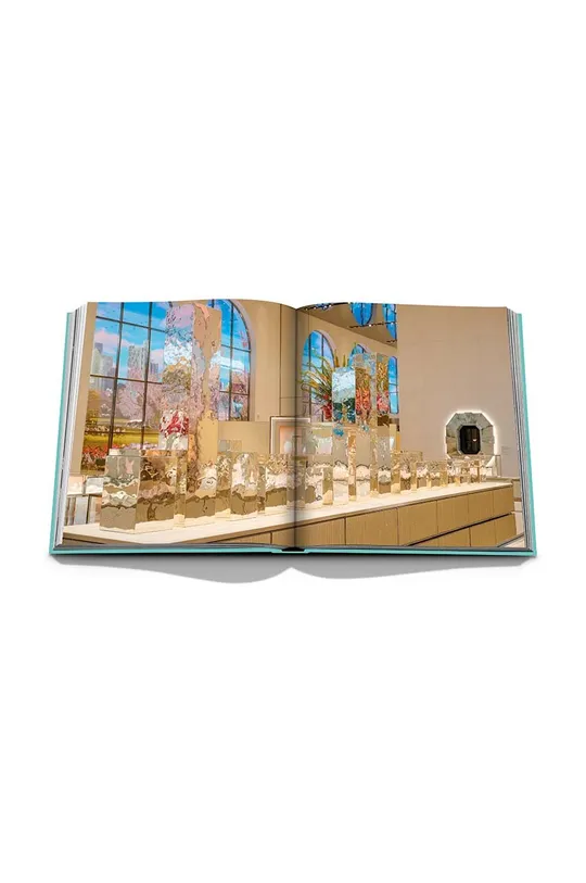 Assouline książka Tiffany & Co: Landmark byAlba Cappellieri, Christopher Young, English