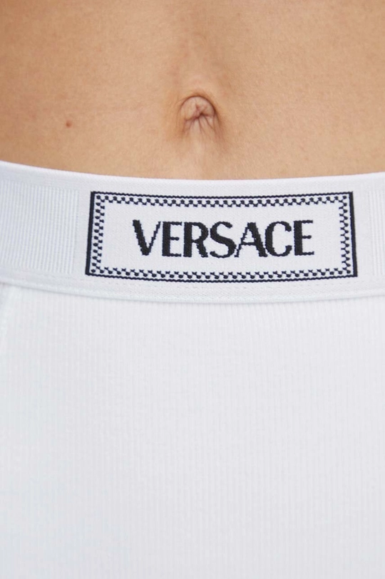 Σλιπ Versace Φόδρα: 93% Βαμβάκι, 7% Σπαντέξ Υλικό 1: 93% Βαμβάκι, 7% Σπαντέξ Υλικό 2: 94% Βαμβάκι, 6% Σπαντέξ Πλέξη Λαστιχο: 60% Πολυαμίδη, 25% Σπαντέξ, 15% Πολυεστέρας