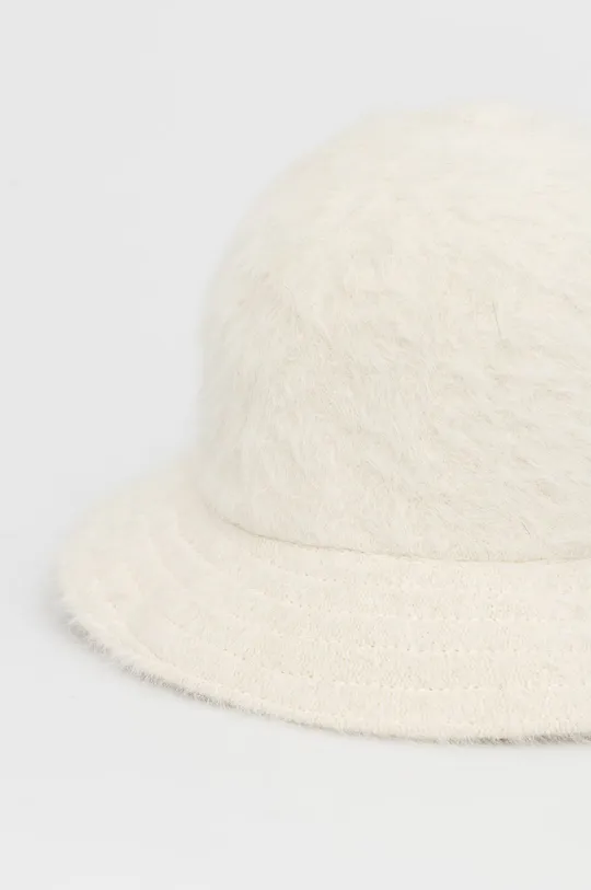 Kangol hat  Basic material: 45% Angora wool, 35% Modacrylic, 20% Nylon Finishing: 100% Nylon
