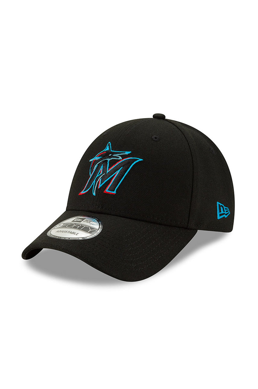 New Era beanie