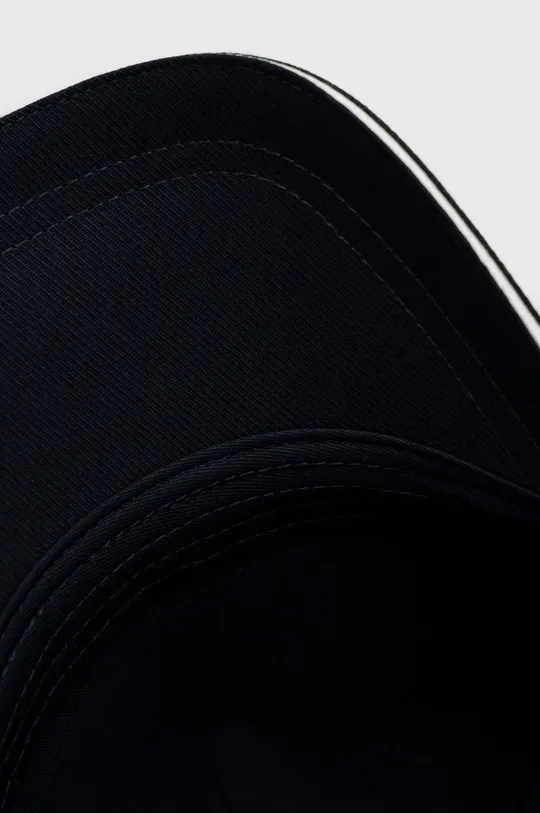 Хлопковая кепка Emporio Armani  Подкладка: 100% Хлопок Основной материал: 100% Хлопок
