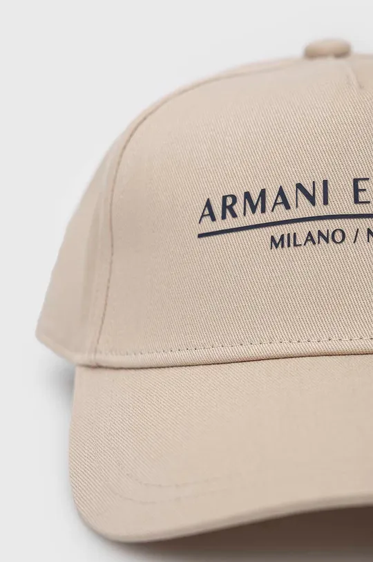 Armani Exchange czapka z daszkiem beżowy