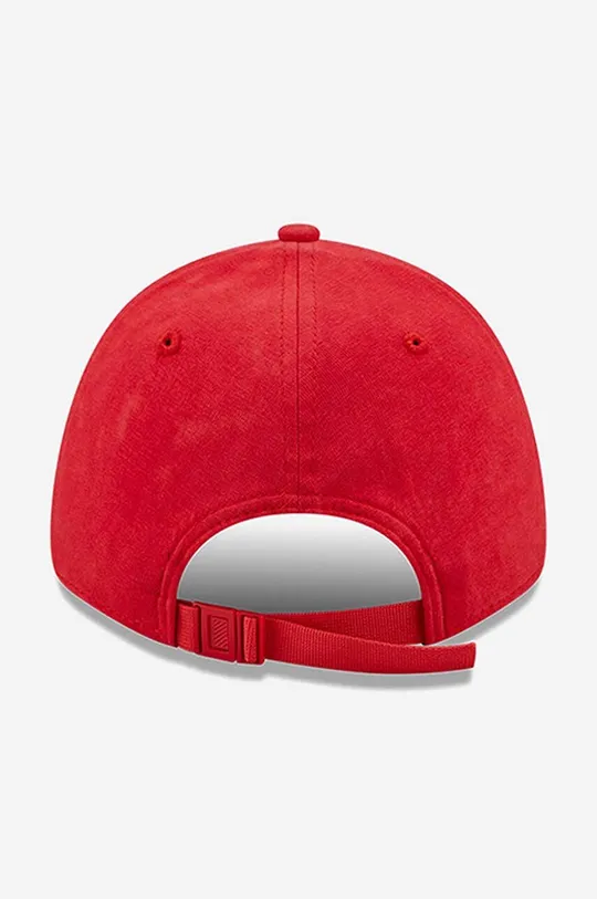 Хлопковая кепка New Era Washed Pack 940 Bulls красный