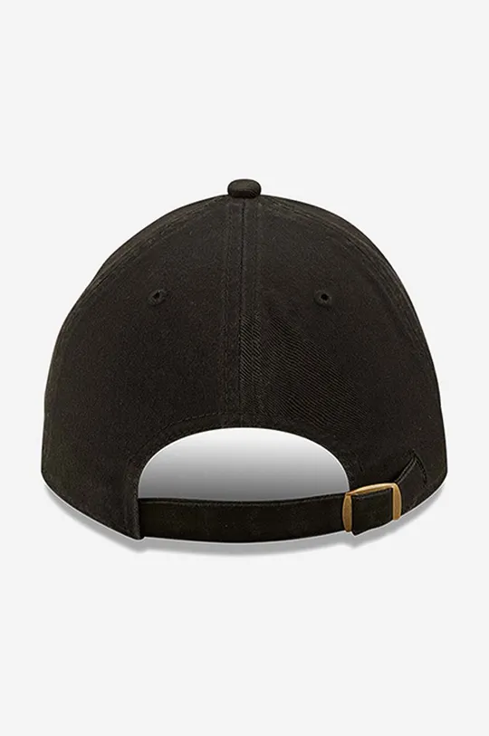 Памучна шапка с козирка New Era черен