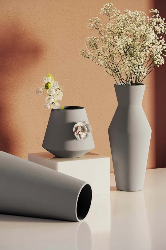 Dekoratívna váza : Keramika