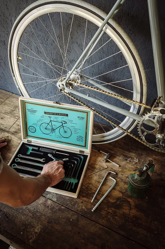šarena Gentelmen's Hardware Set za bicikliste - 13 elemenata