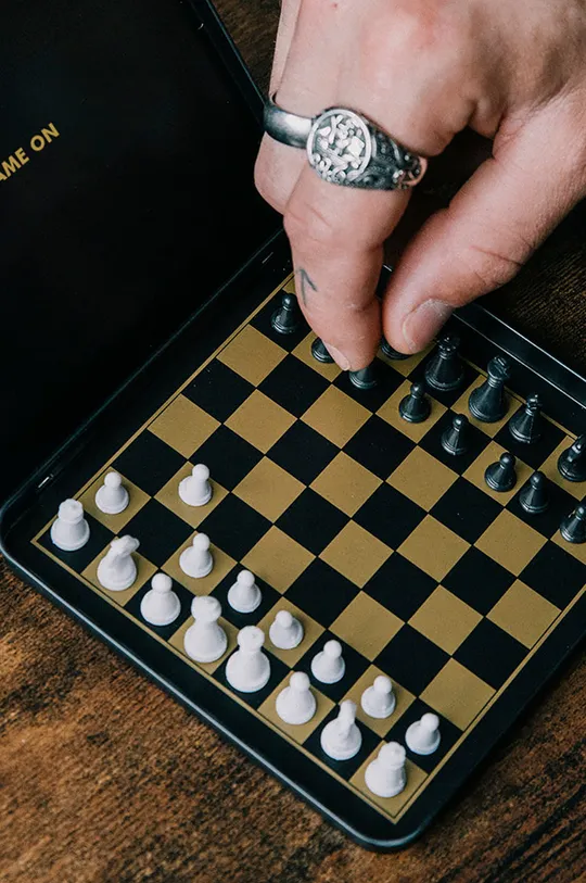 Luckies of London cestovná šachová súprava Game On Unisex