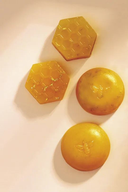 πολύχρωμο Graine Creative ένα σετ σαπουνιών DIY Honey Soaps