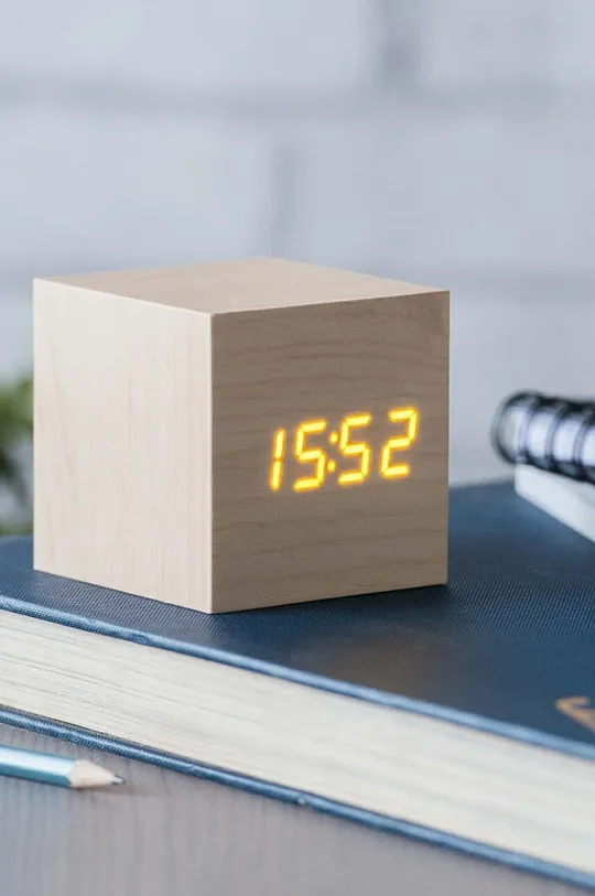 Stolové hodiny Gingko Design Cube Click Clock béžová