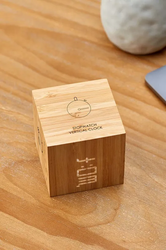 Столовые часы Gingko Design Cube Plus Clock