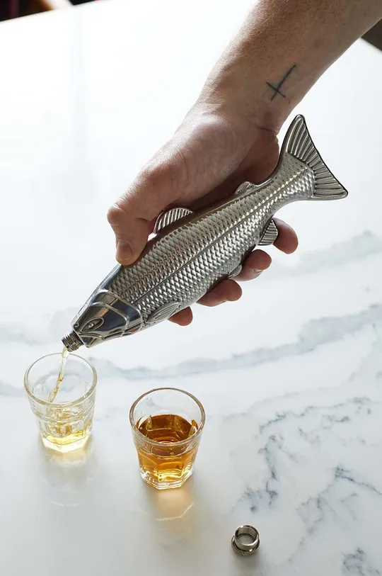 többszínű Gentlemen's Hardware laposüveg Fish Hip Flask - Prize Catch